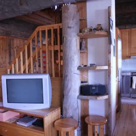 Holiday Salonkinelio Ferienhaus *